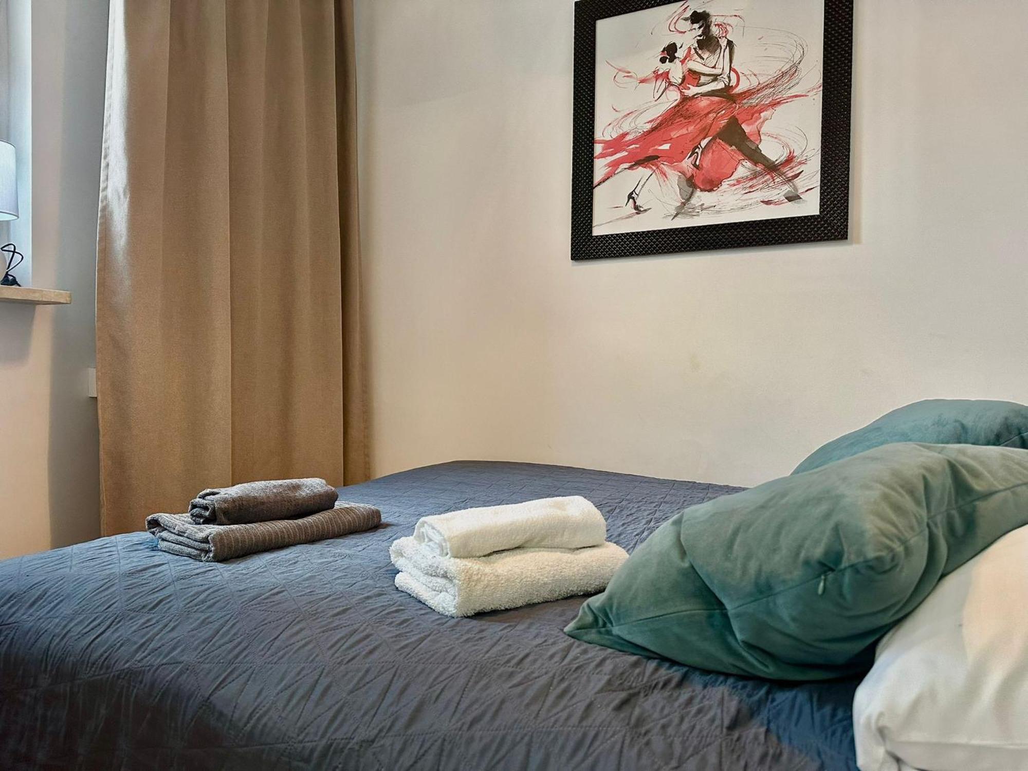 Ferienwohnung Chmielna 106 - Free Parking - Duzy Balkon Warschau Exterior foto