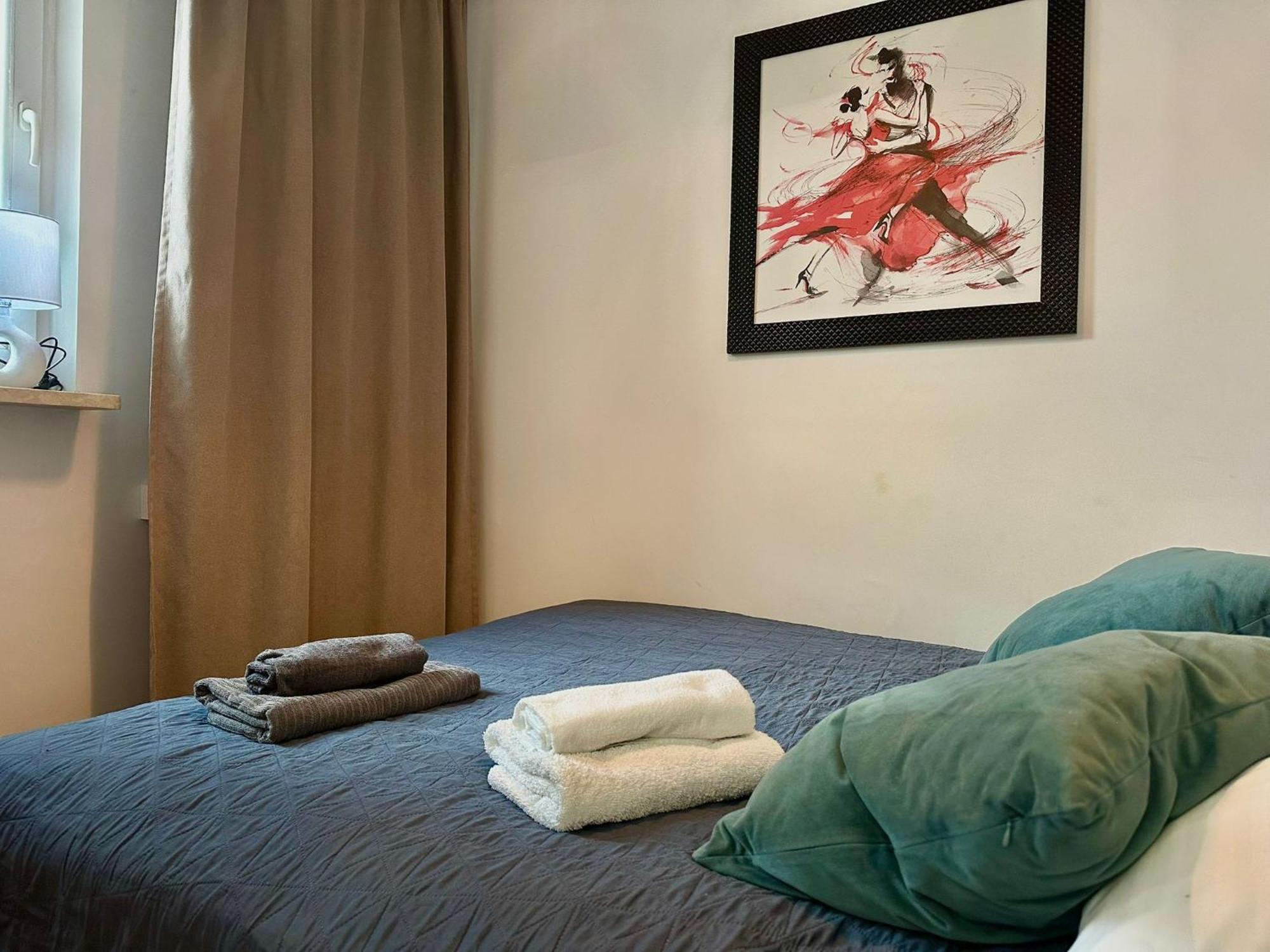 Ferienwohnung Chmielna 106 - Free Parking - Duzy Balkon Warschau Exterior foto