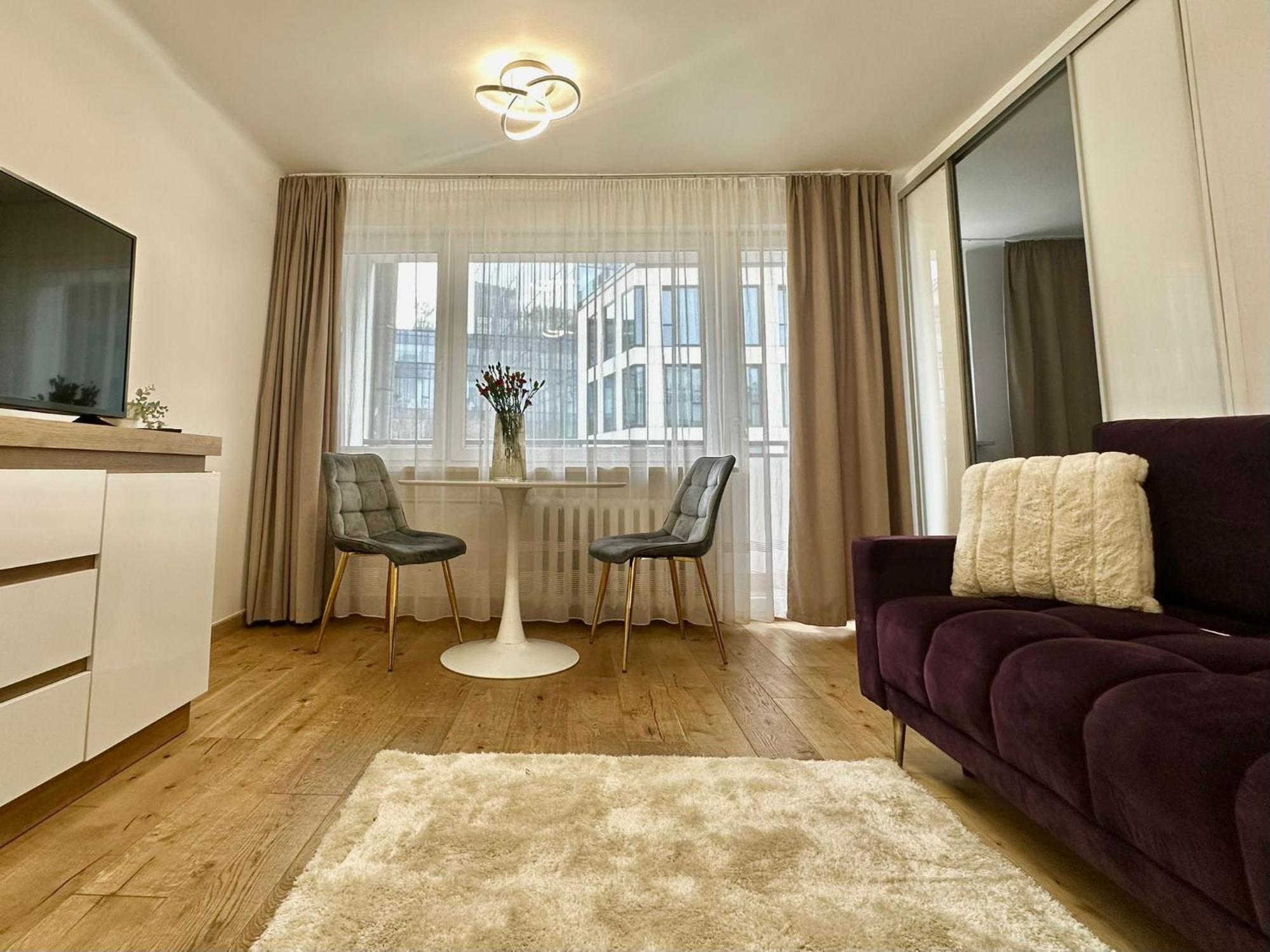 Ferienwohnung Chmielna 106 - Free Parking - Duzy Balkon Warschau Exterior foto